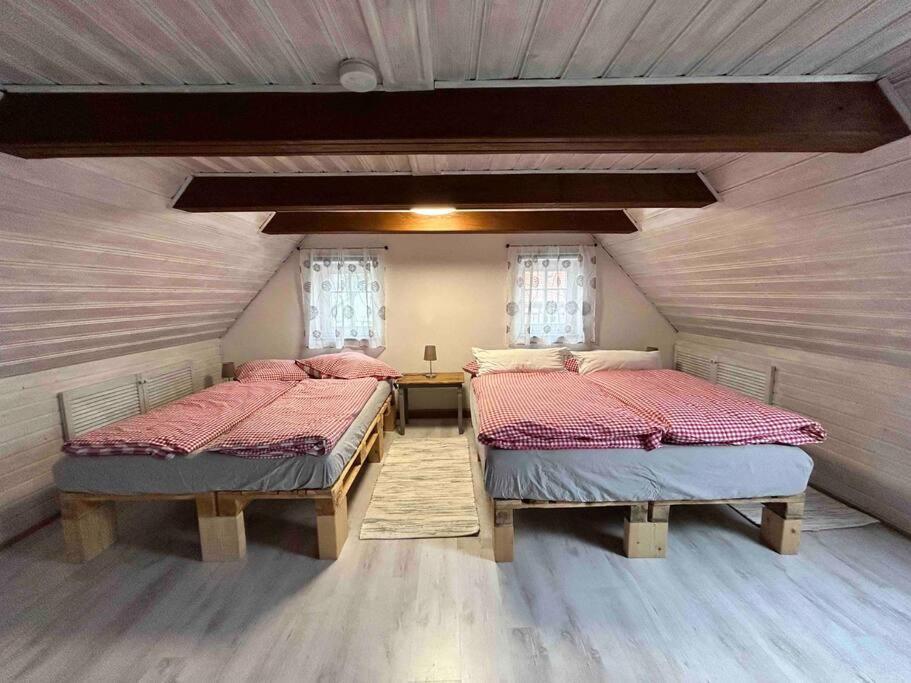 Maisonette-Fewo Fritz Mit Infrarotsauna Grosschönau Exterior foto